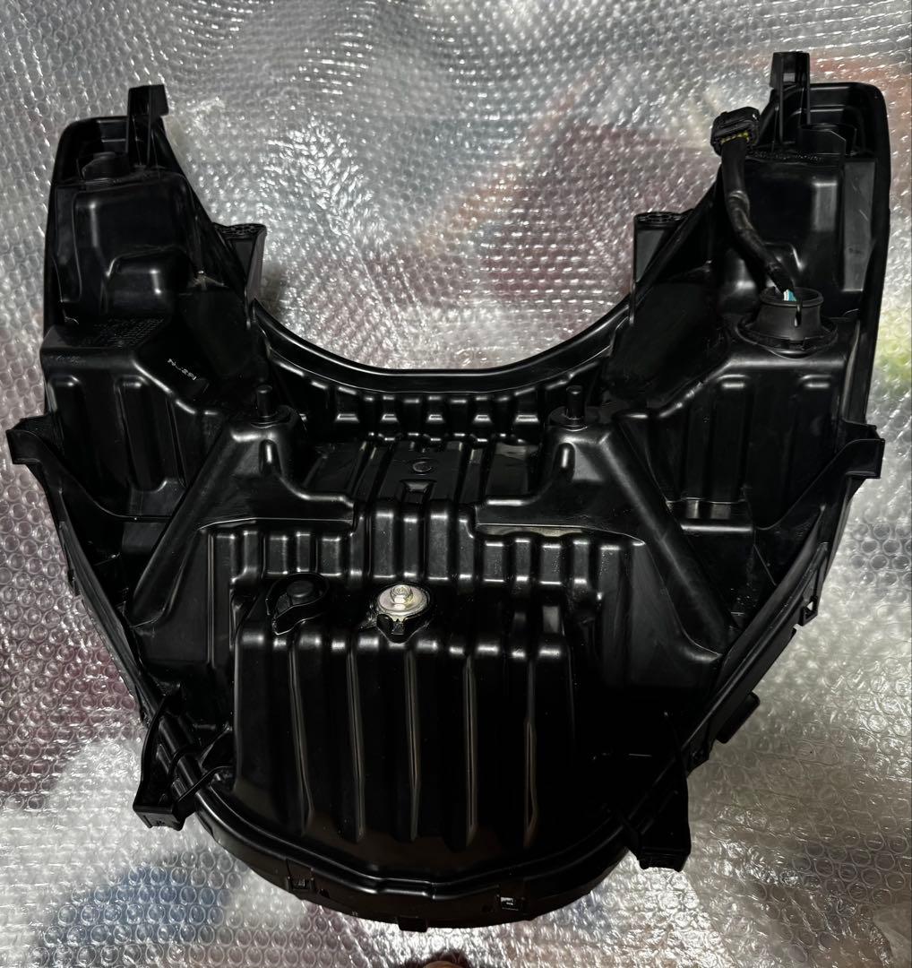 pcx125 jk05 ヘッドライト　ユニット　HONDA