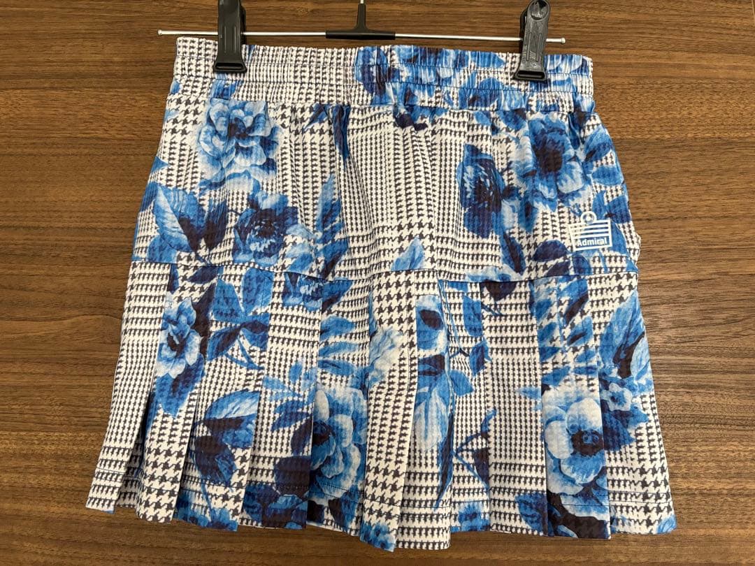 アドミラル　テニスウェア　レディース　上下セット　ブルー　花柄　Sサイズ