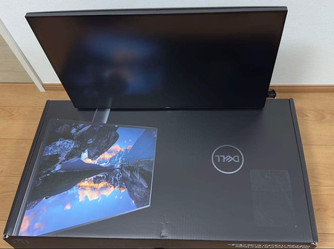 Dell 4Kモニター U2720QM