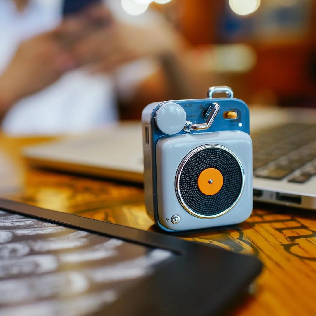 ☆ポップでキュートな超小型Bluetoothスピーカー　ブルー