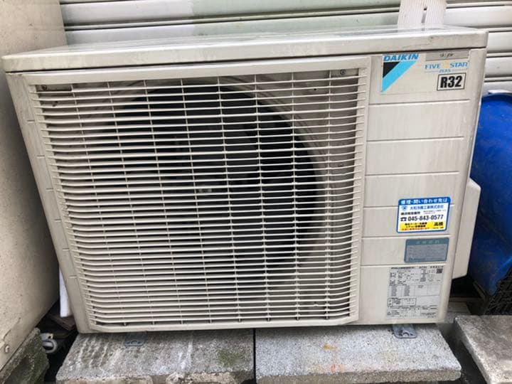 店舗・オフィス用マルチ業務用エアコン(室内機＋化粧パネル＋室外機＋運転リモコン)