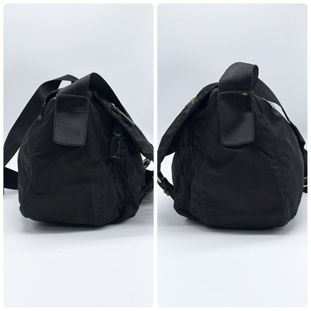 プラダ ショルダーバッグ メッセンジャーバッグ ブラック 白タグ 三角ロゴ