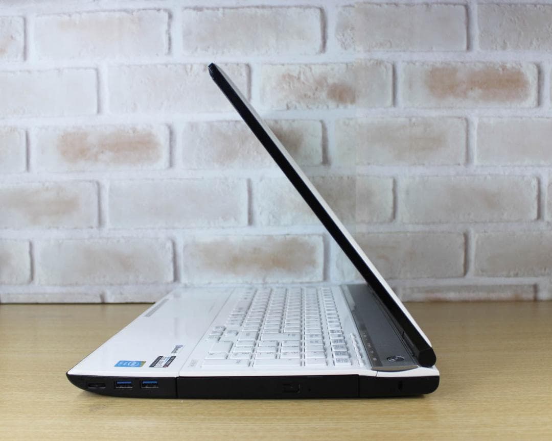 ✨タッチパネル Core i7✨メモリ16G✨SSD オフィス付 ノートパソコン