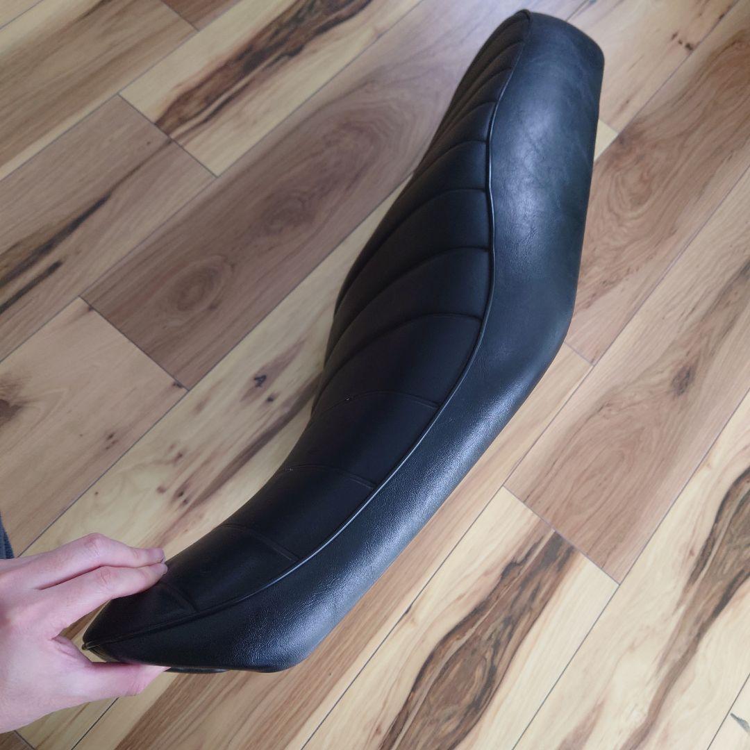 カワサキ　w800 ストリート　純正シート