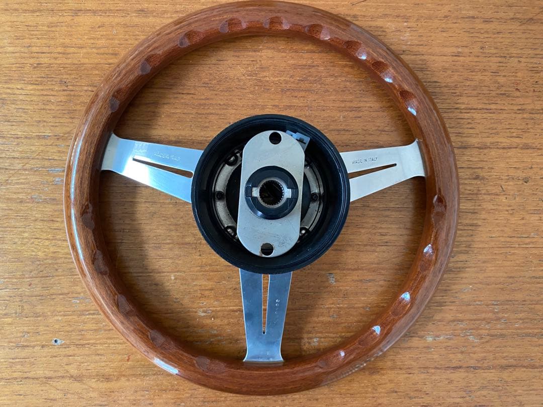 NARDI ステアリングホイール （クルーズコントロール付ホーンボタン）