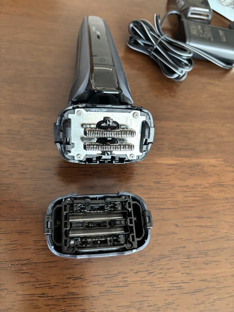 パナソニック ラムダッシュPRO ES-LV5V シェイバー　5枚刃