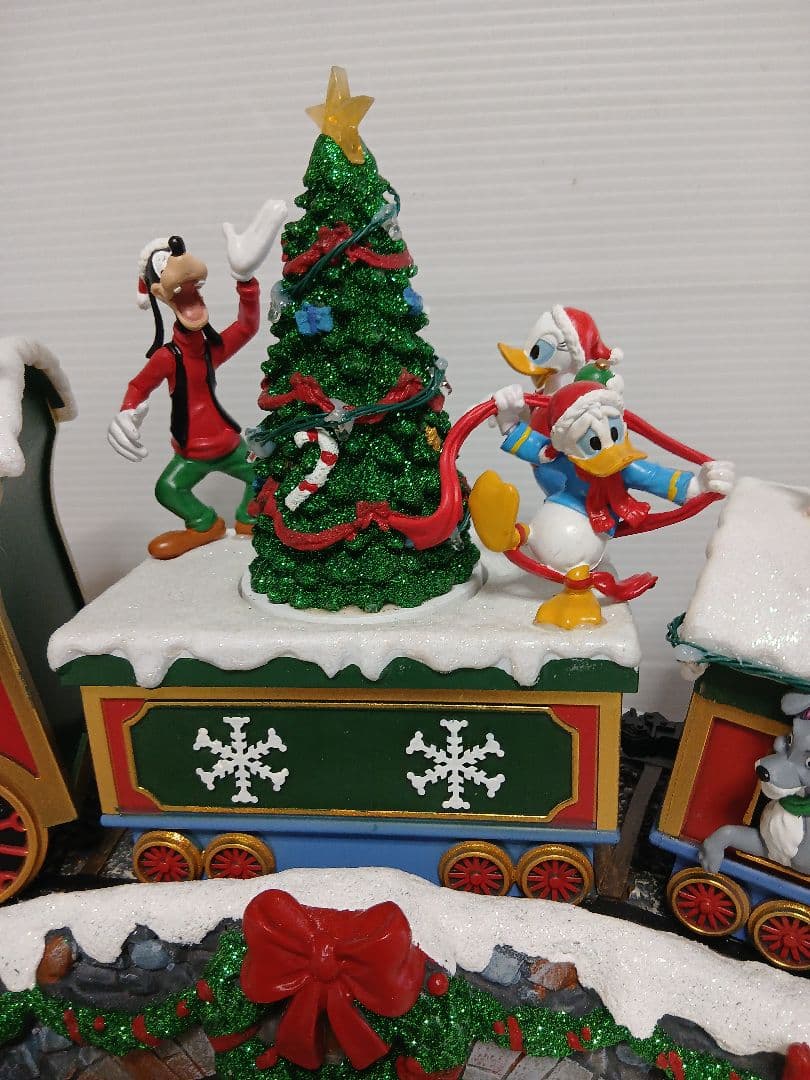 ディズニー　クリスマストレイン　サウンド付き、クリスマス飾り　照明LED