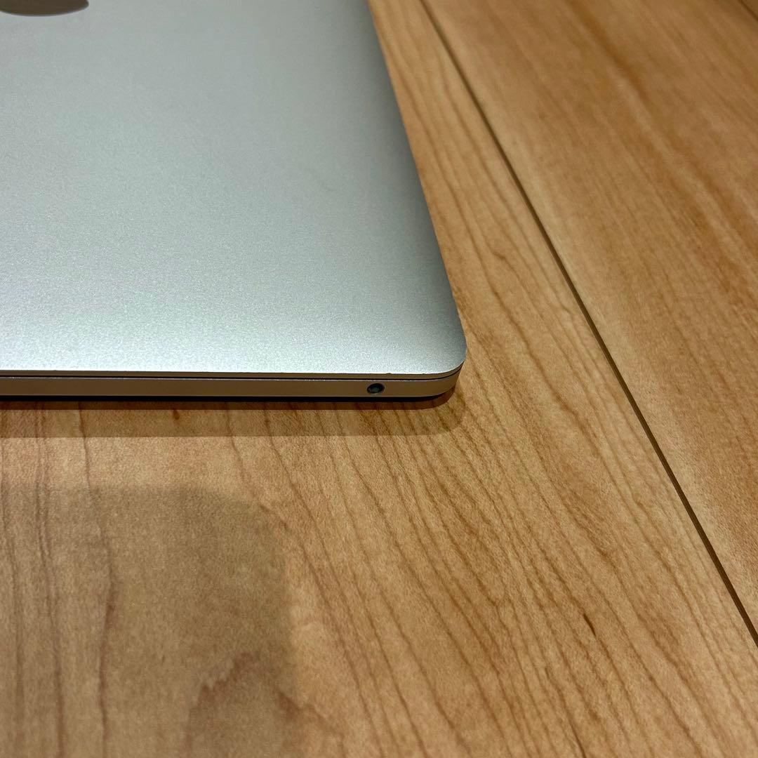 MacBook本体 MacBook Pro 13in 2017 8GB 121GB