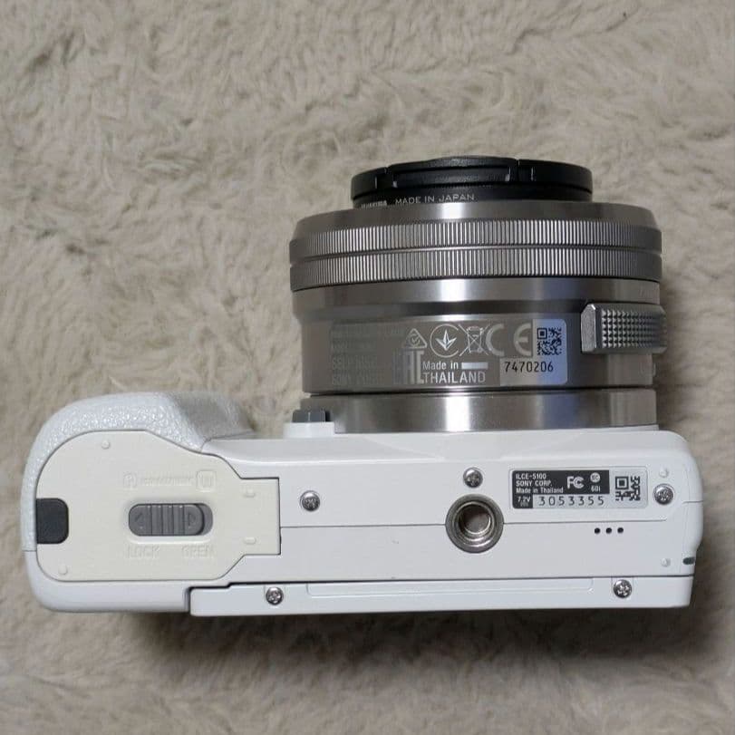 【ジャンク品】ソニー Sony ILCE-5100 ミラーレスカメラ α5100