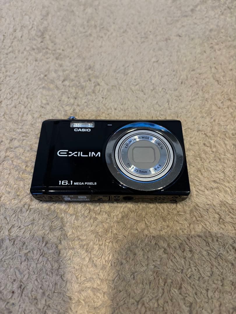 CASIO EXILIM 16.1メガピクセル コンパクトデジタルカメラ