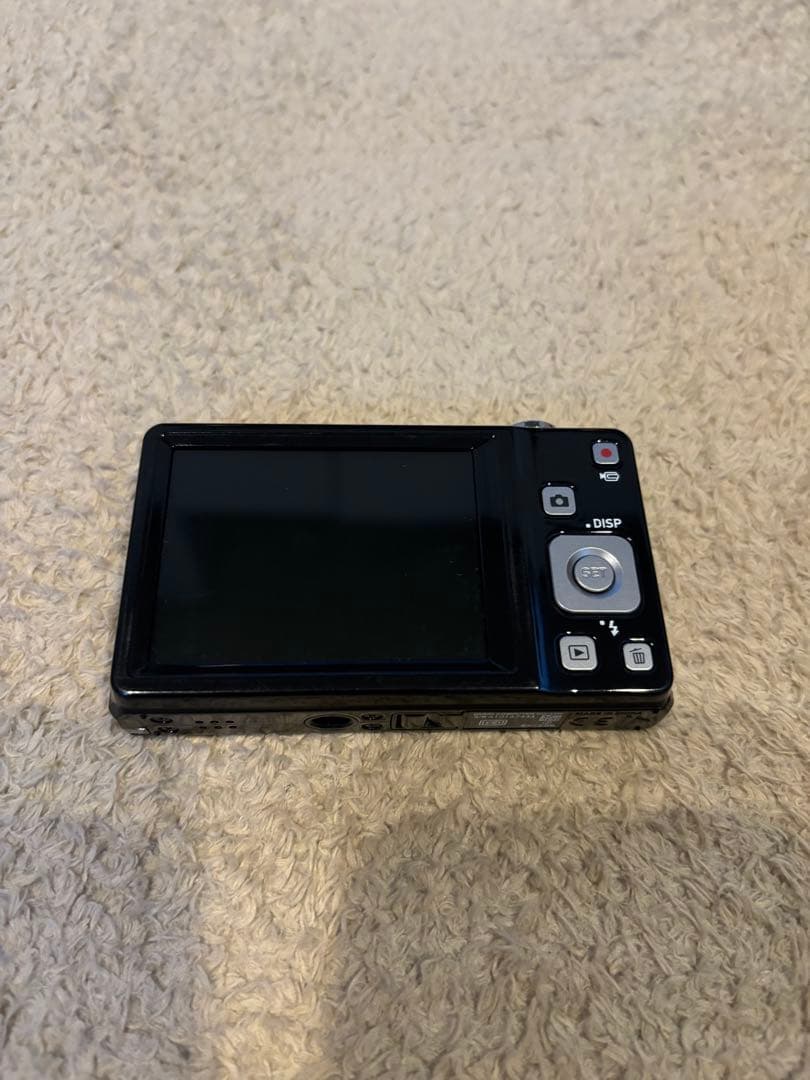 CASIO EXILIM 16.1メガピクセル コンパクトデジタルカメラ