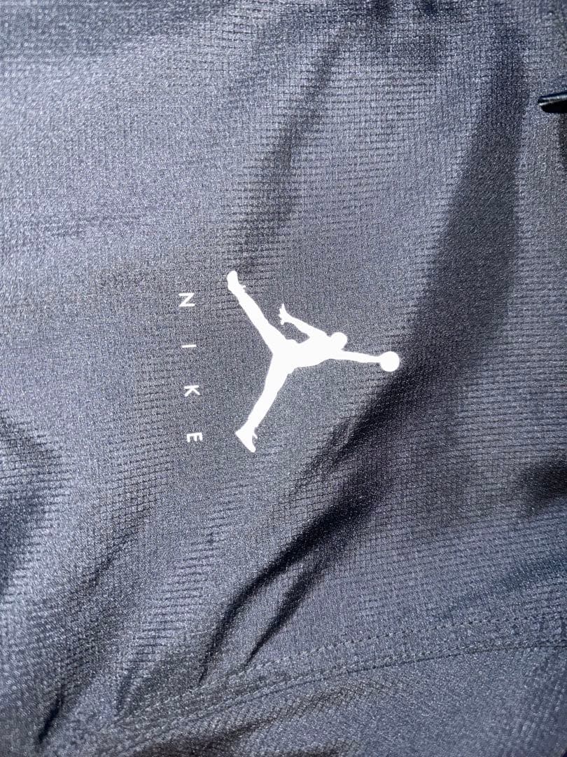NIKE Jordan ブラック ナイロンジャケット　アノラック　ハーフジップ