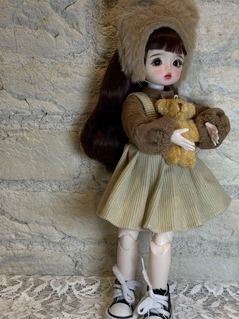 ドール 30cm本体＋衣装2着＋靴2足＋バッグ1点 ウィッグカスタムドール