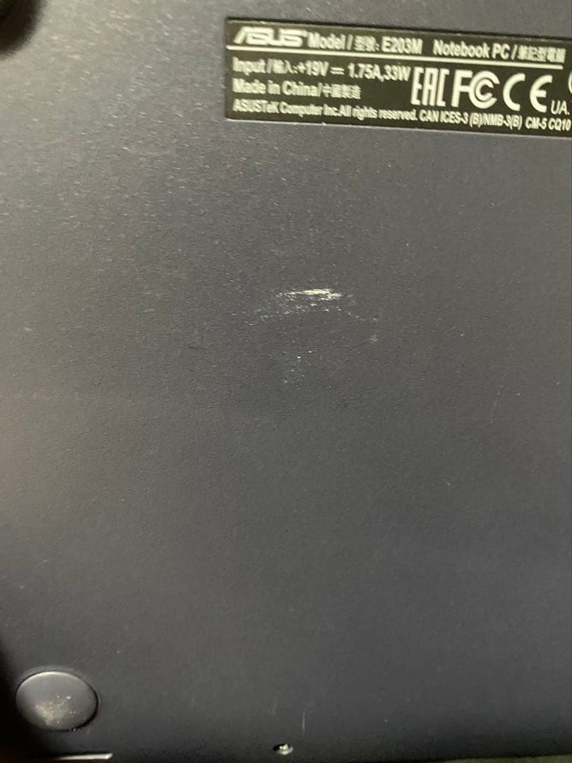 ノート型パソコン