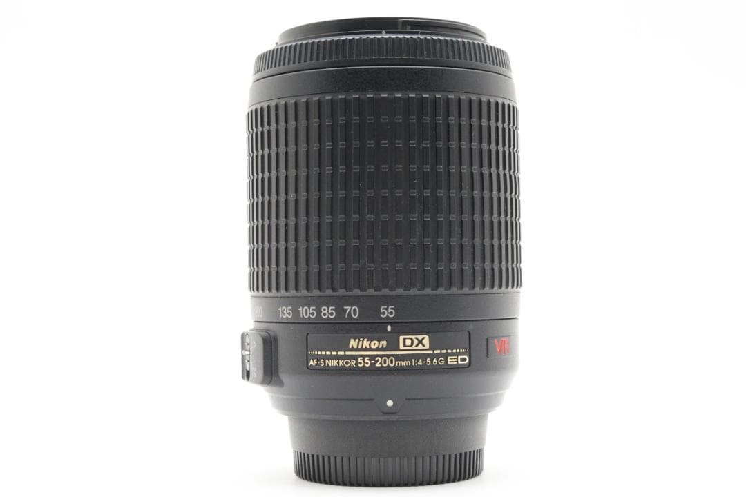 美品 NIKON DX AF-S 55-200mm f4-5.6 箱付 M230