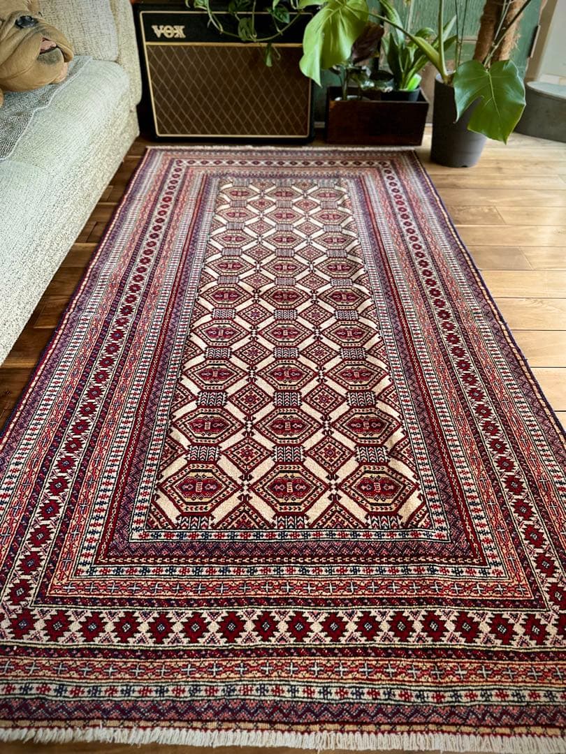 トライバルラグ　ヴィンテージラグ　ペルシャ絨毯　バルーチ族　プリミティブアート