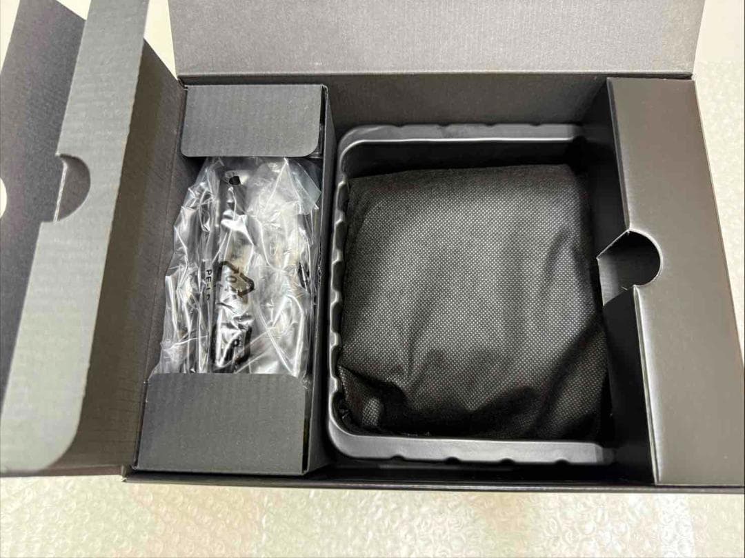 【値下げ不可】未使用品　OLYMPUS OM-D E-M1X ボディ オリンパス