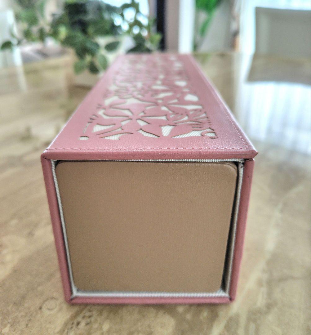 新品同様☆LAZY SUSAN レイジースーザン✨ジュエリーボックス♥フラワー