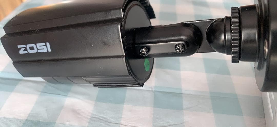 防犯カメラ 230万画素  24個赤外線 3.6MM広いレンズ IP67防水