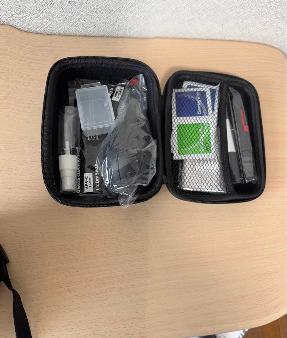 オリンパスOM-D mark Ⅳ Wズームレンズ付き