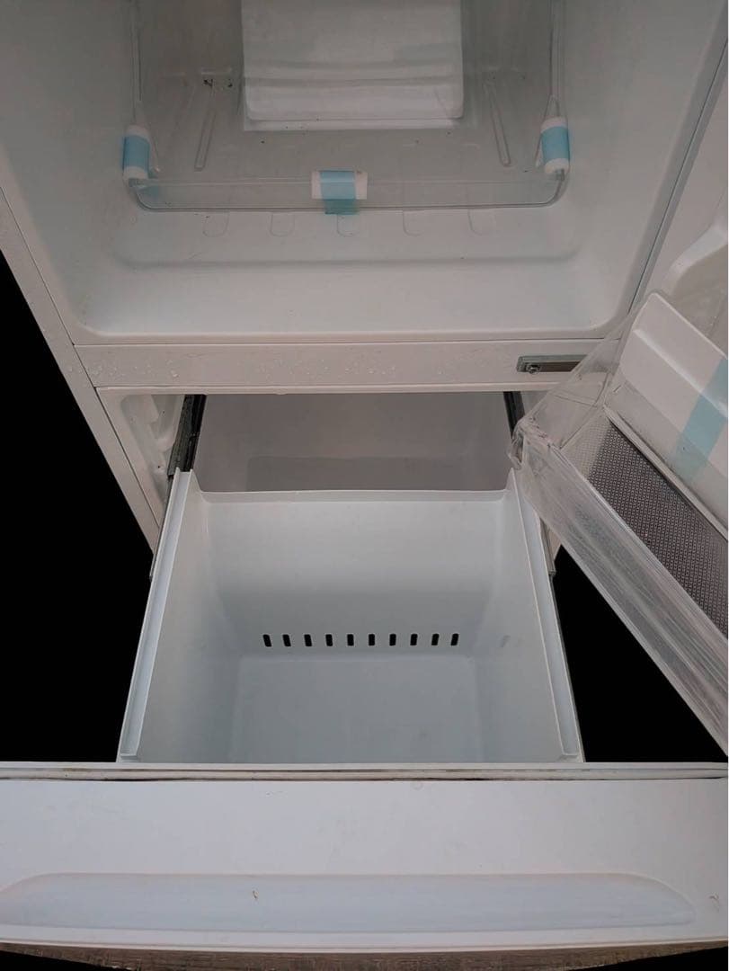 YAMADA ノンフロン冷凍冷蔵庫 YRZ-F15J 156L 2022年製