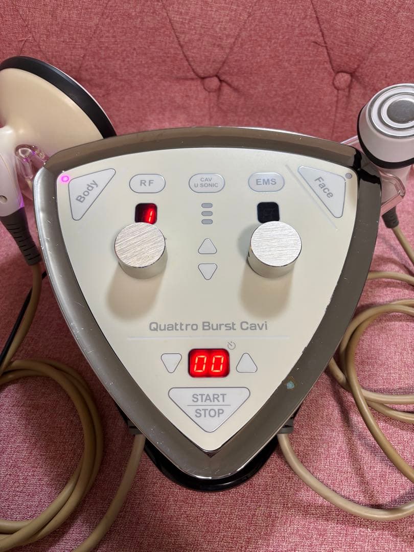 クワトロバーストキャビ HRF-9 Face／Body フェイスジェル200g