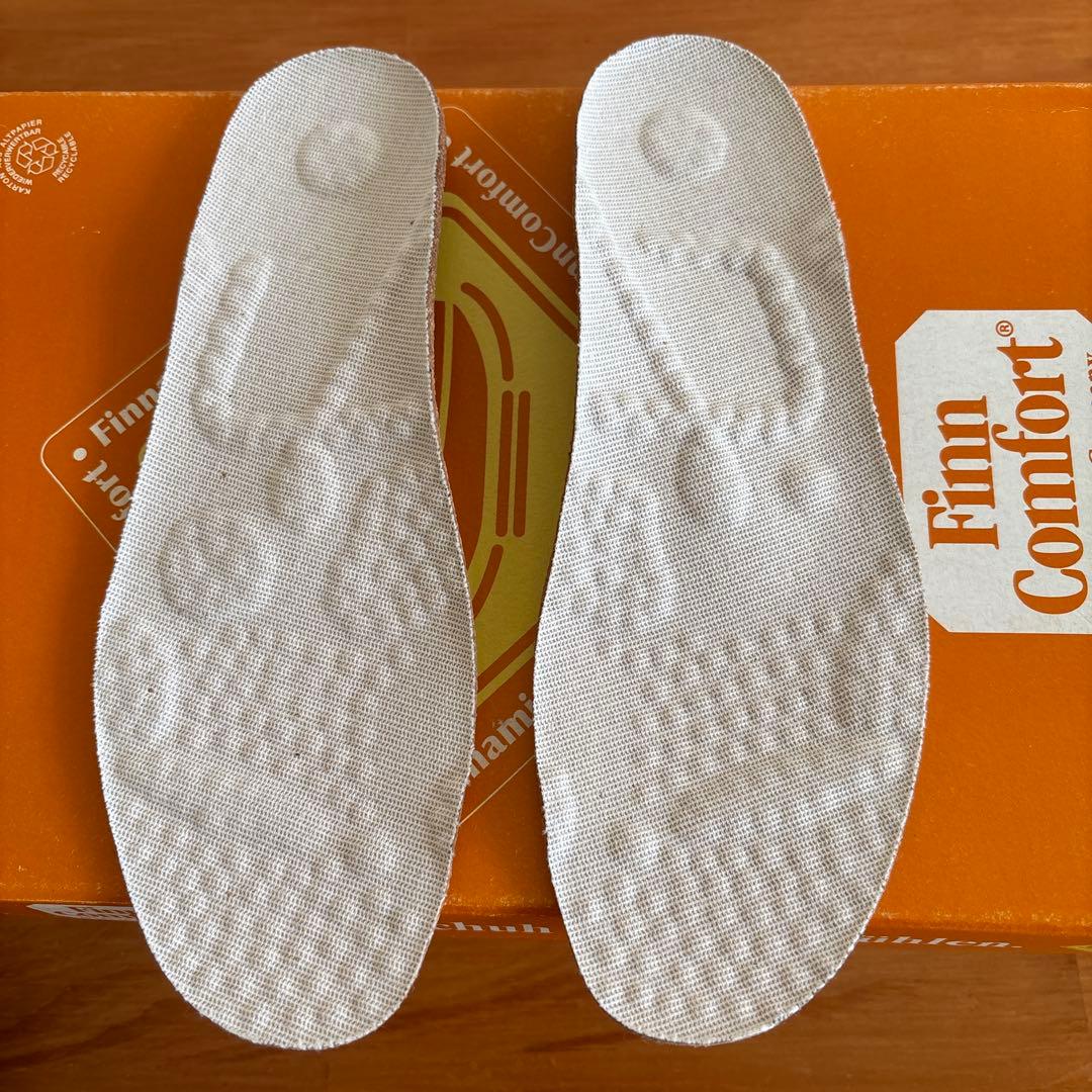 新品.未使用　フィンコンフォート　本革　OTARU 22、7 インソール付き