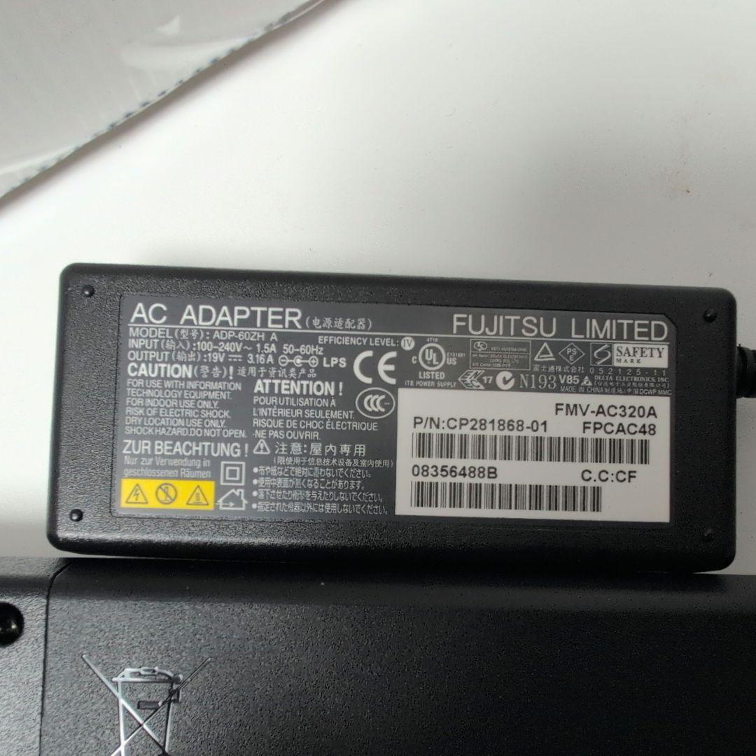 ノートパソコンSSDカメラ付き