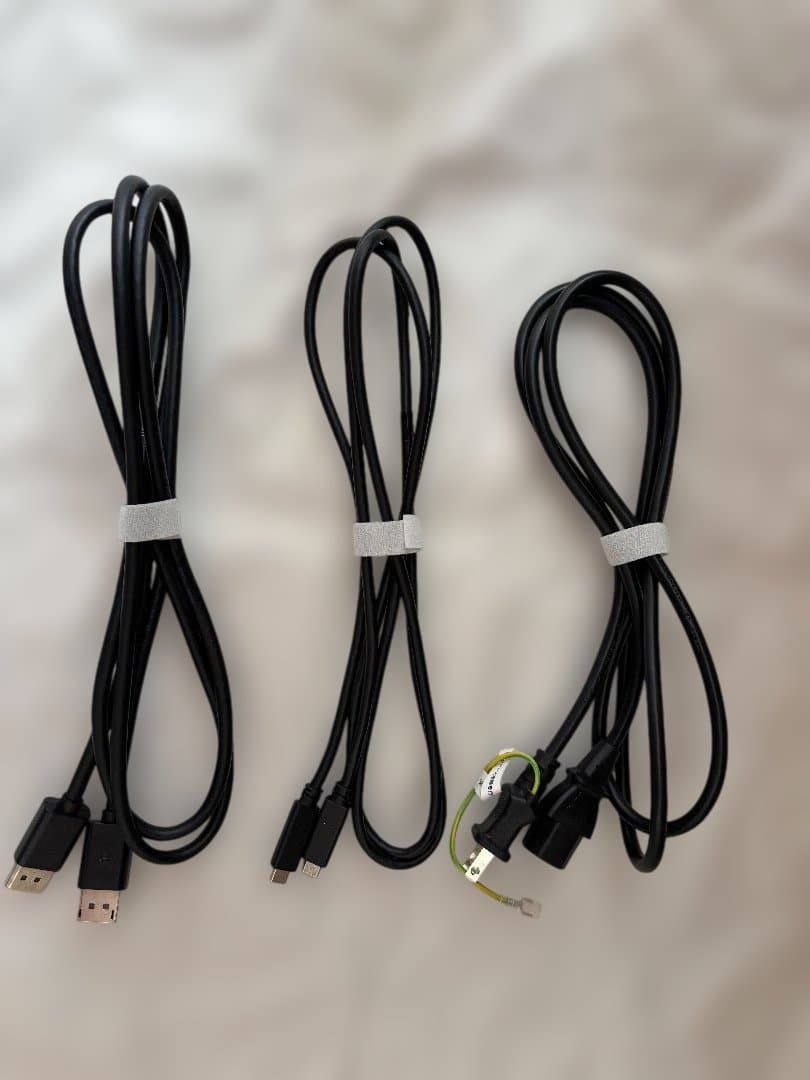 ⭐︎SALE⭐︎Dell 24 USB-Cハブ モニター - P2422HE