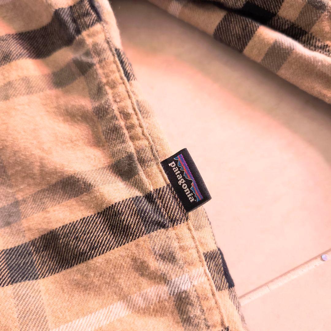 Patagonia　パタゴニア　ネルシャツ　ブラウン　ベージュ　L