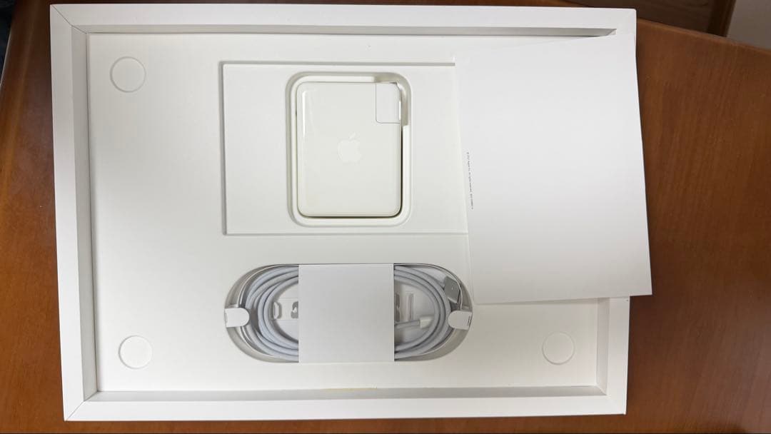 【大画面 M1】MacBook Pro 16インチ M1 Proチップ 2021