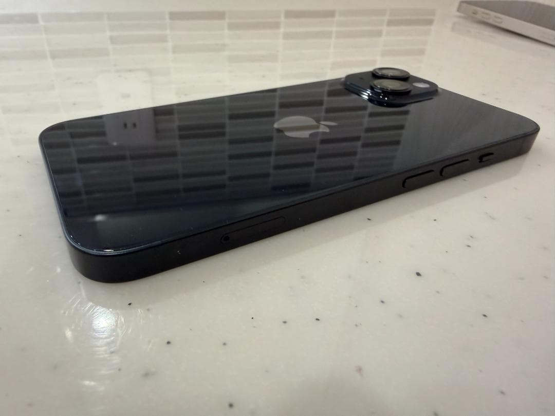 美品 SIMフリー iPhone14 256GB ミッドナイト