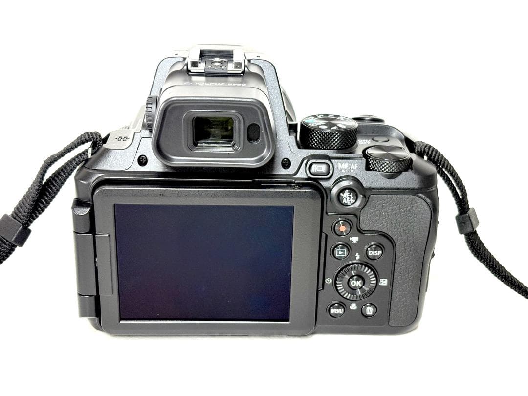 【ほぼ新品】 ニコン Nikon COOLPIX P950