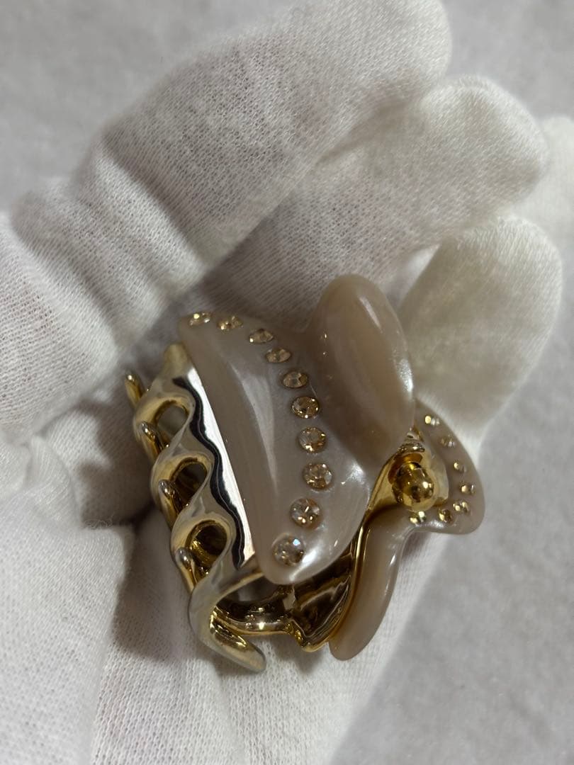 【極美品】アッカ acca クリップ　ティアラクイーン　グレージュ