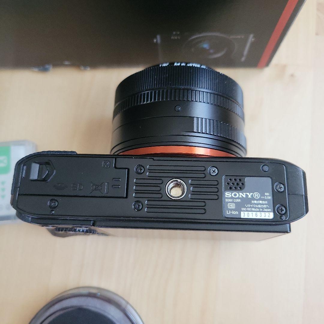 SONY RX1 デジタルカメラ 本体と付属品