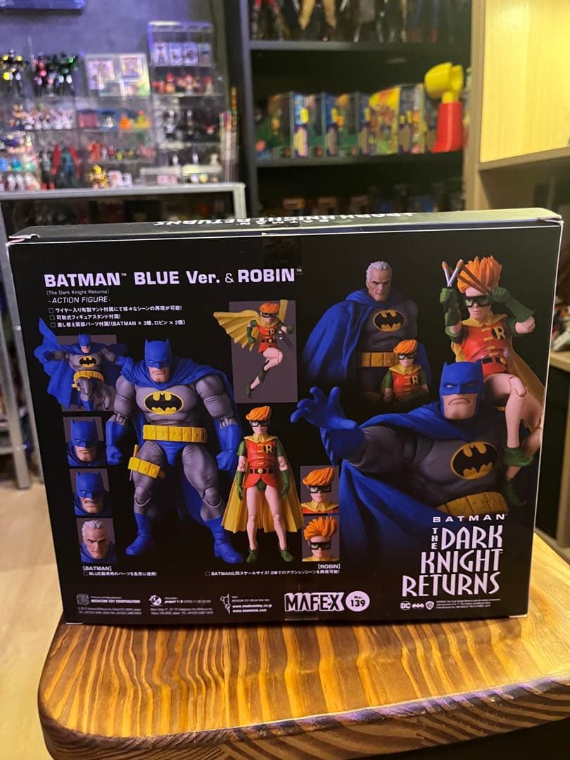 マフェックス MAFEX BATMAN BLUE Ver. ＆ Robin