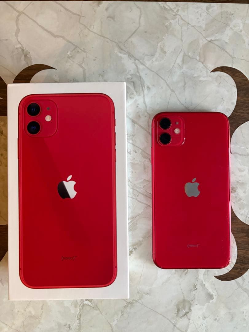【美品】Apple iPhone 11 (PRODUCT)RED 64 GB