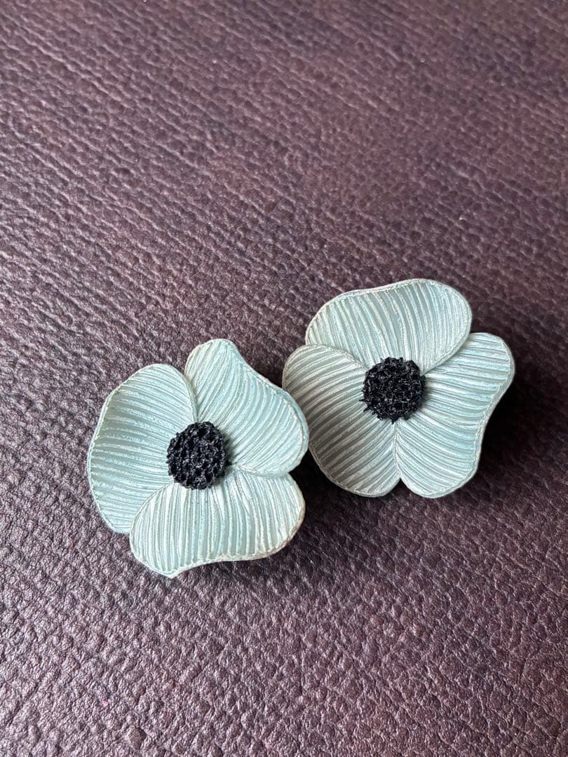 イヤリングとブローチのセット、パリ、Cilea