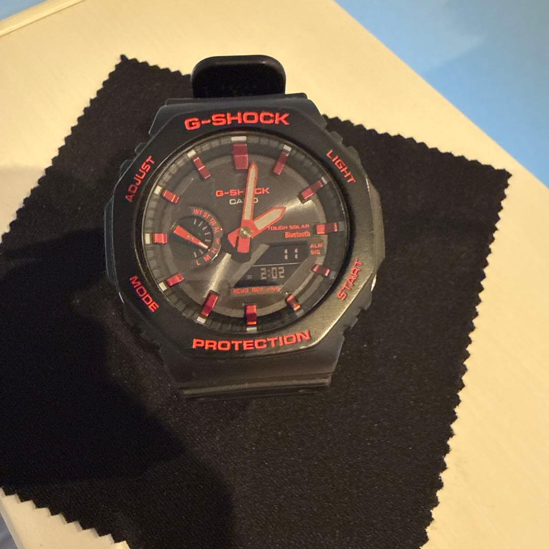 G-SHOCK GA-2100 ブラック/レッド