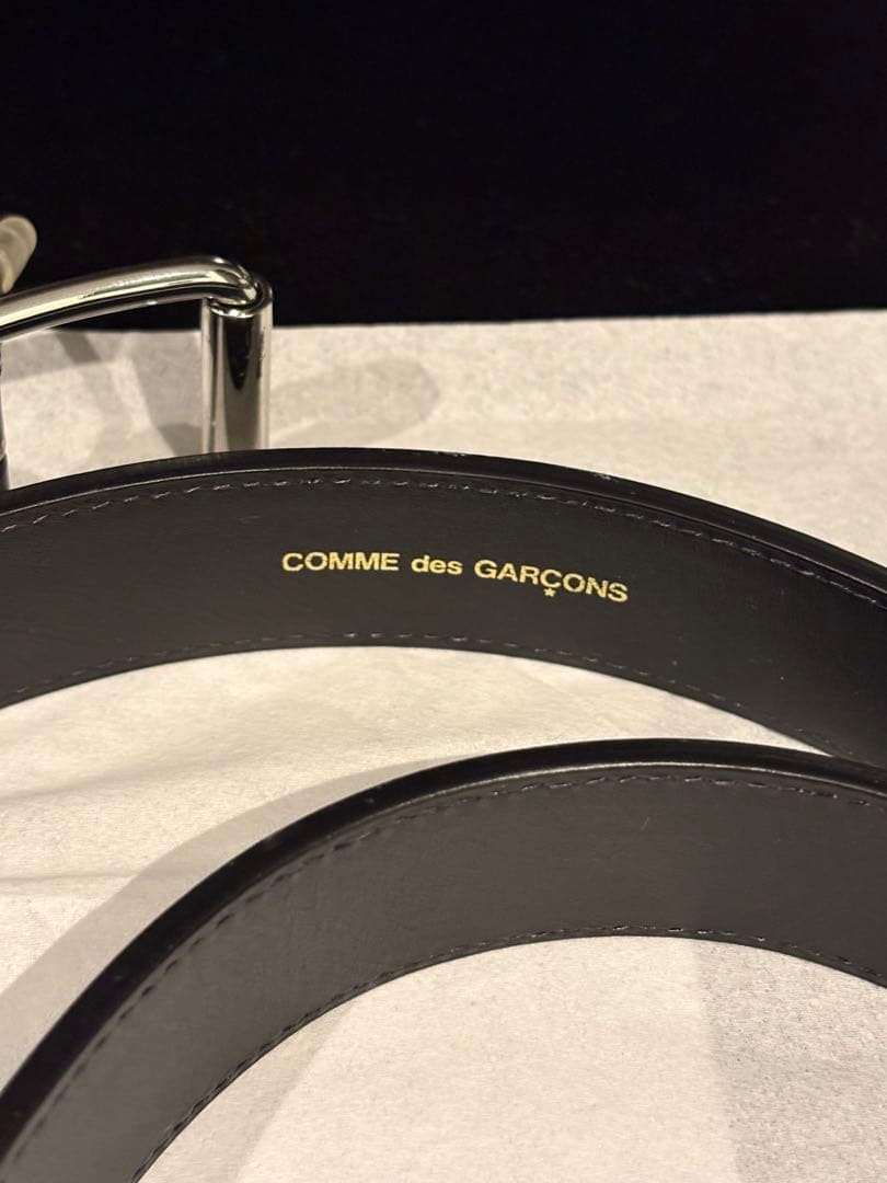 美品　コムデギャルソン　ベルト　フランス製　Mサイズ　SA0912　牛革　レザー