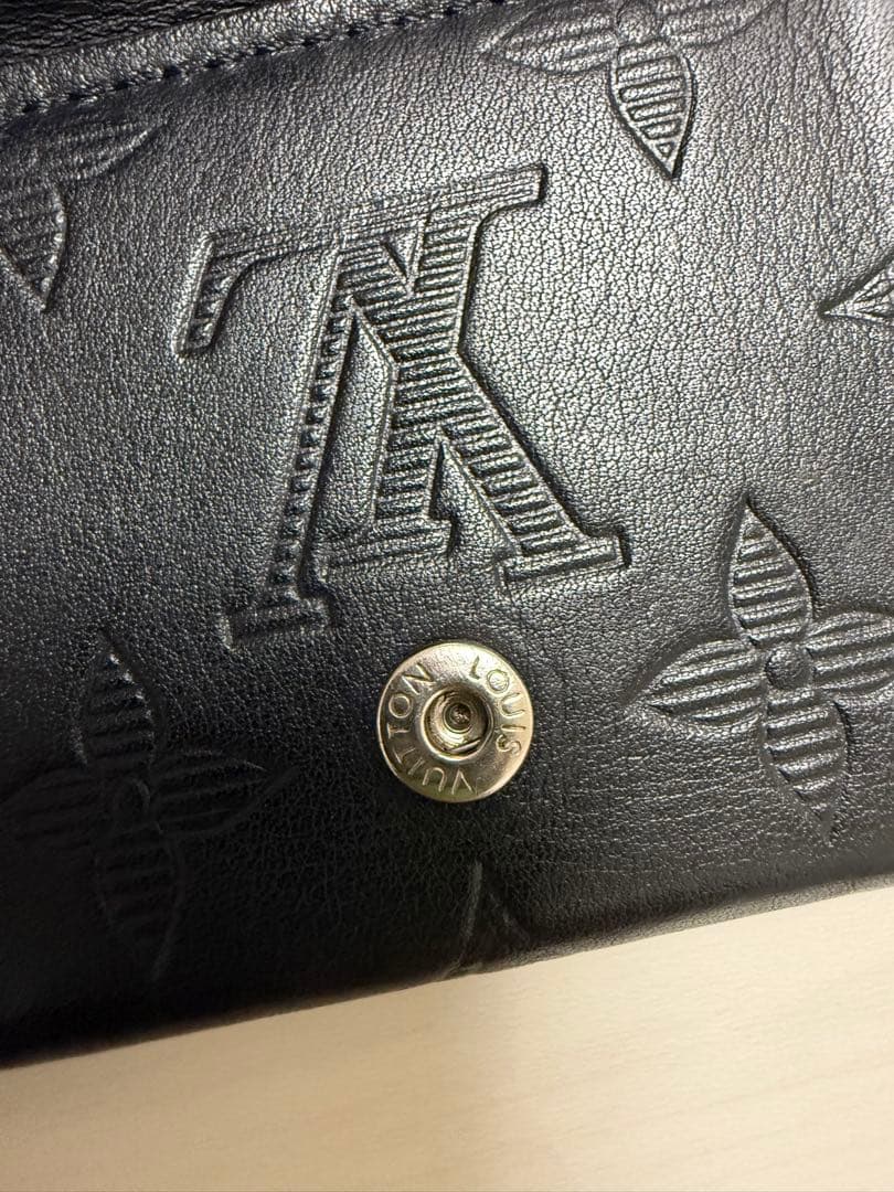 Louis Vuitton ディスカバリー　モノグラムシャドウ　中古　ヴィトン