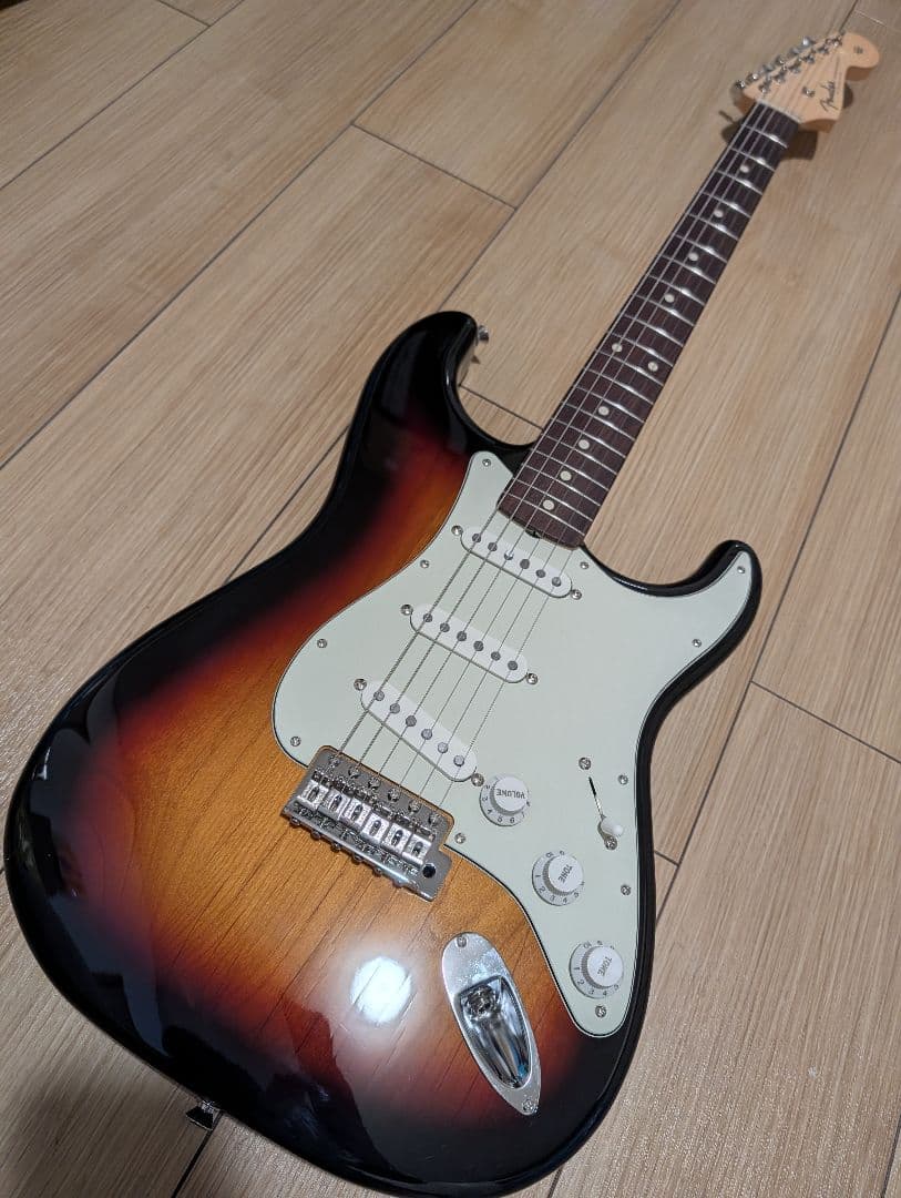 Fender Japan Heritage 60s ストラト定価233,200円