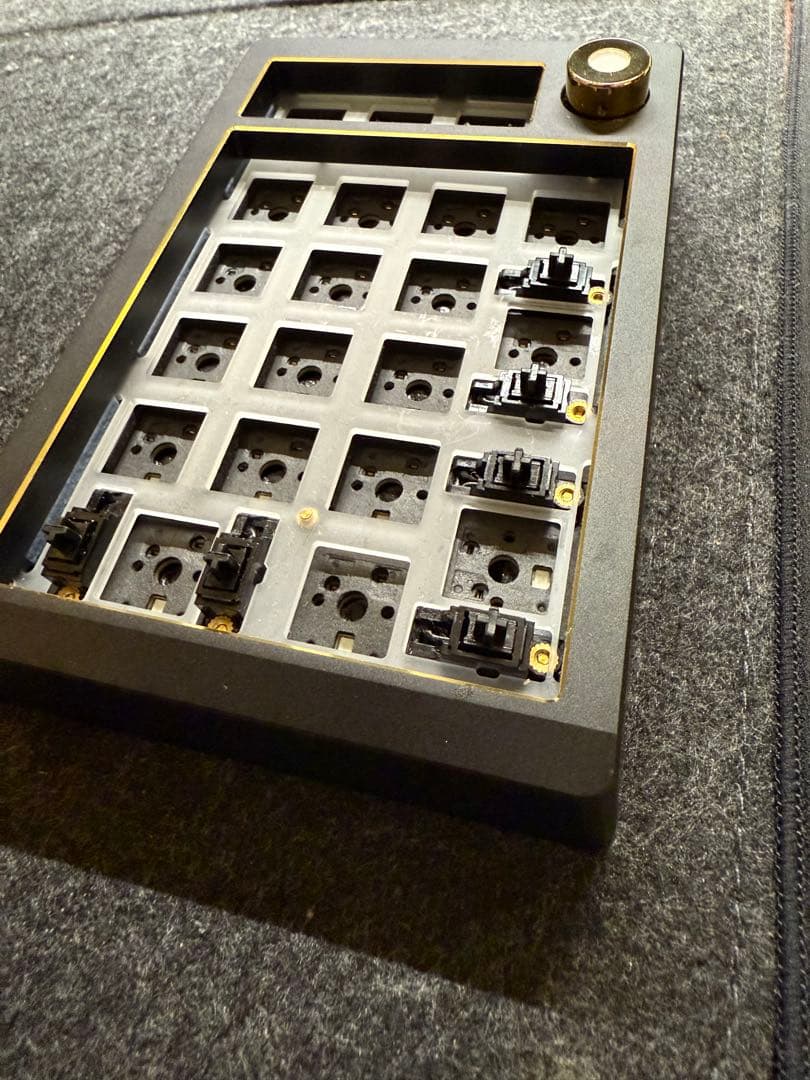 キーボード Zoompad