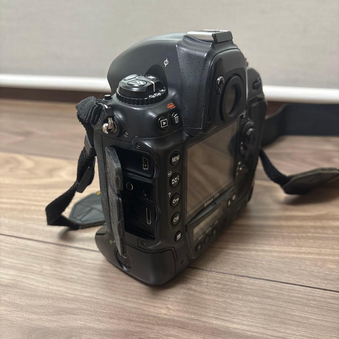 Nikon D3S デジタル一眼レフカメラ 本体