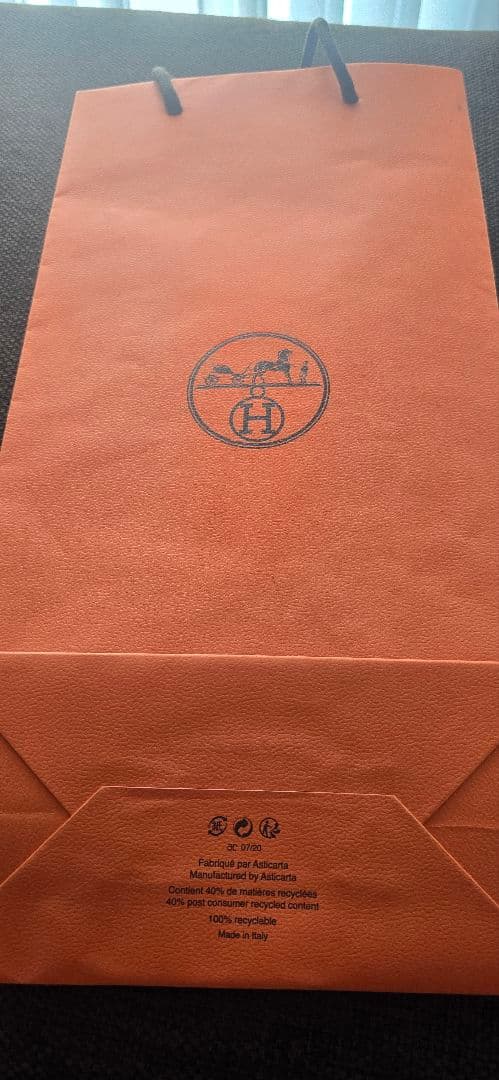 ★POLITE★　【新品未使用　プレゼントに】HERMES ネクタイ