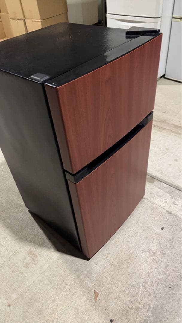 冷凍冷蔵庫　87ℓ 2024年製