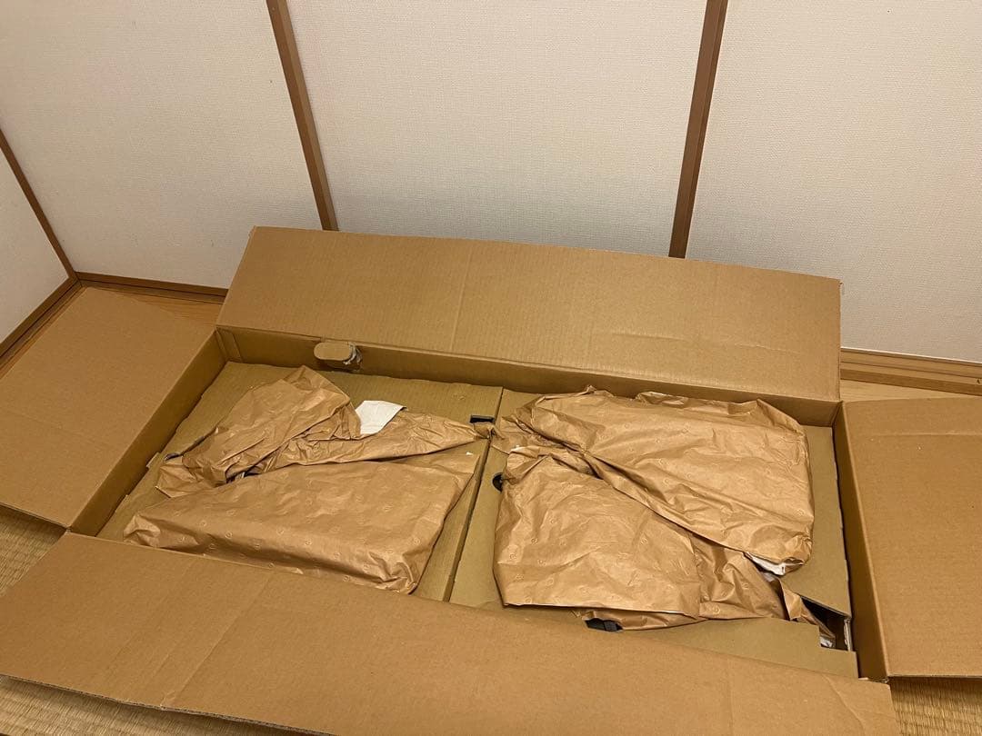 トヨタエスティマ　テールランプ　ACR50W