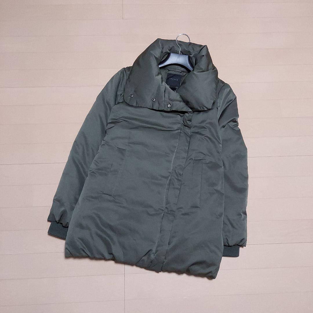 (極美品)theory スタンドカラー ダウンコート カーキ