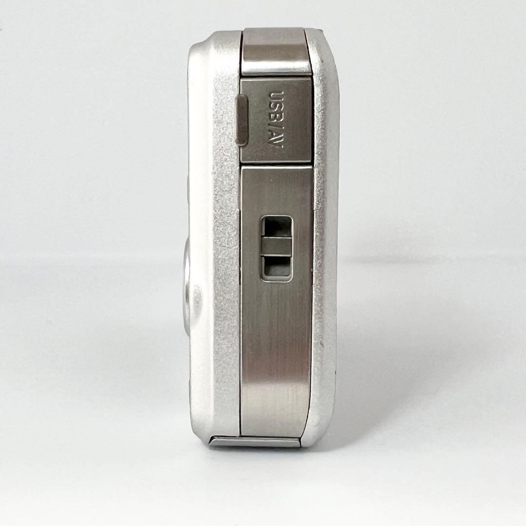 CASIO EXILIM EX-Z80 シルバー 動作確認済 デジカメ カシオ