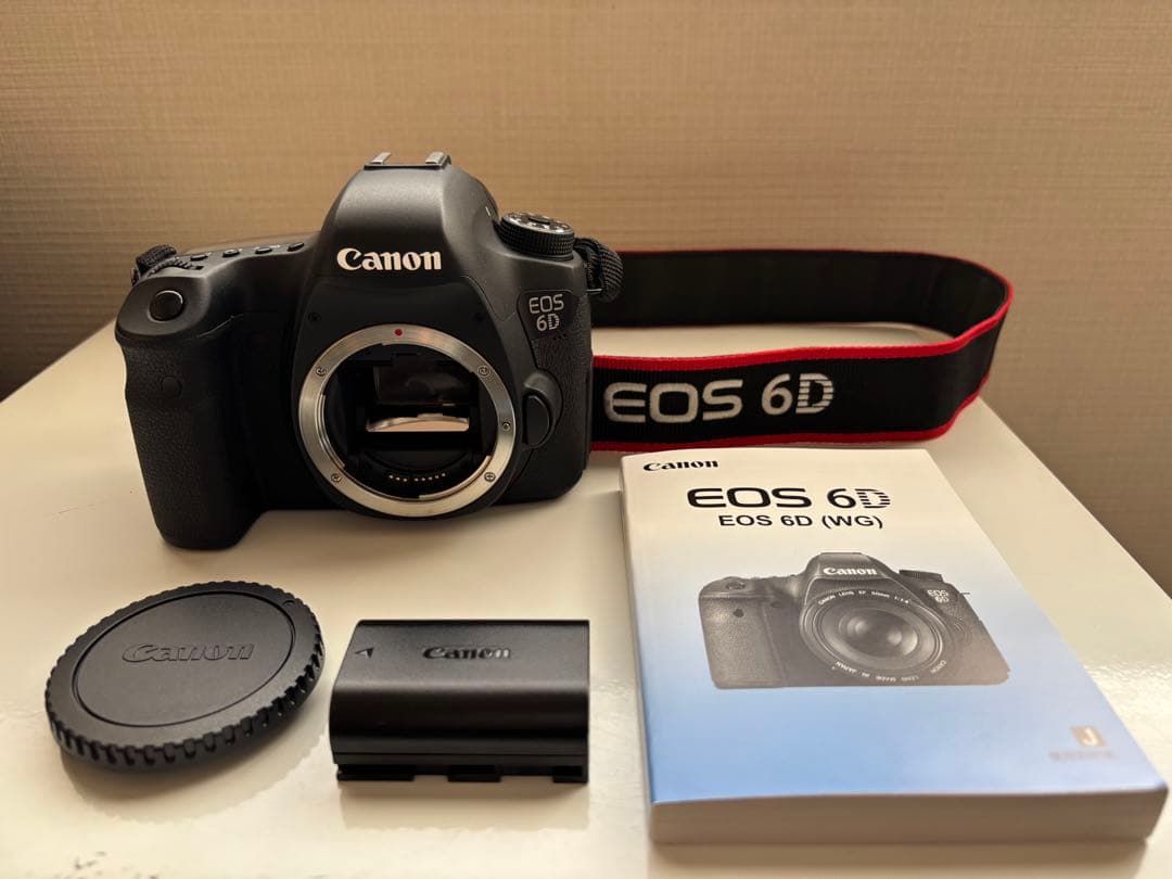 Canon EOS 6D デジタル一眼レフカメラ　本体